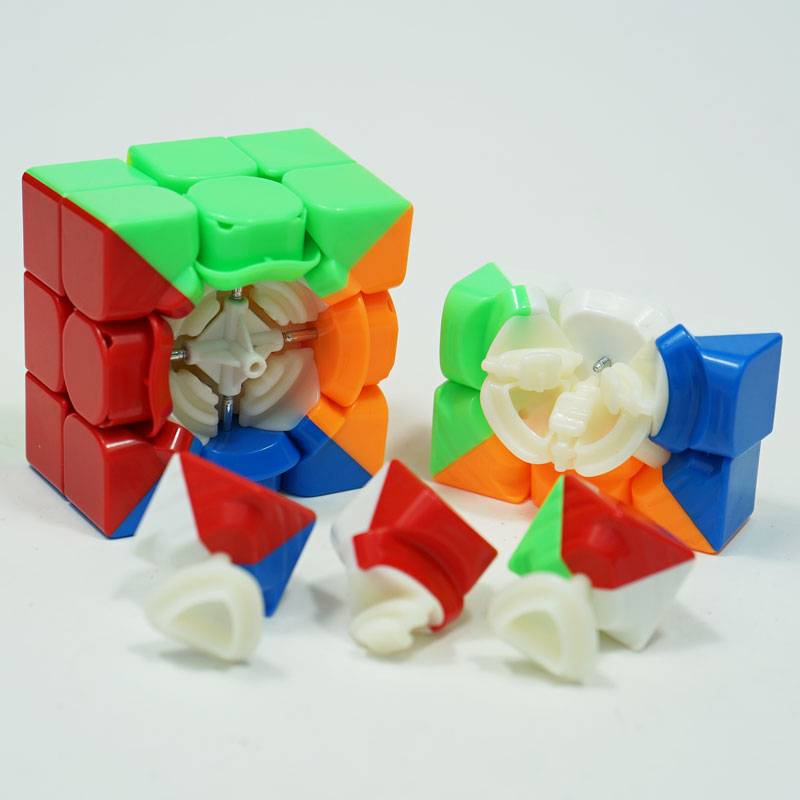 MoYu WeiLong WR 3x3 - CuberSpace