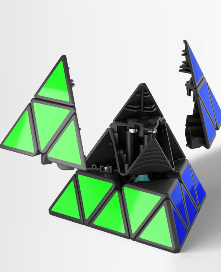 YJ YuLong Pyraminx V2 M - CuberSpace